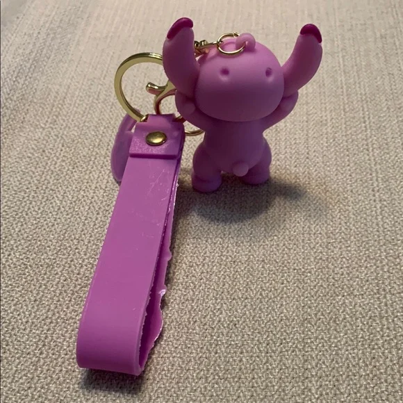 Stitch Keychain - Picture 3 of 3